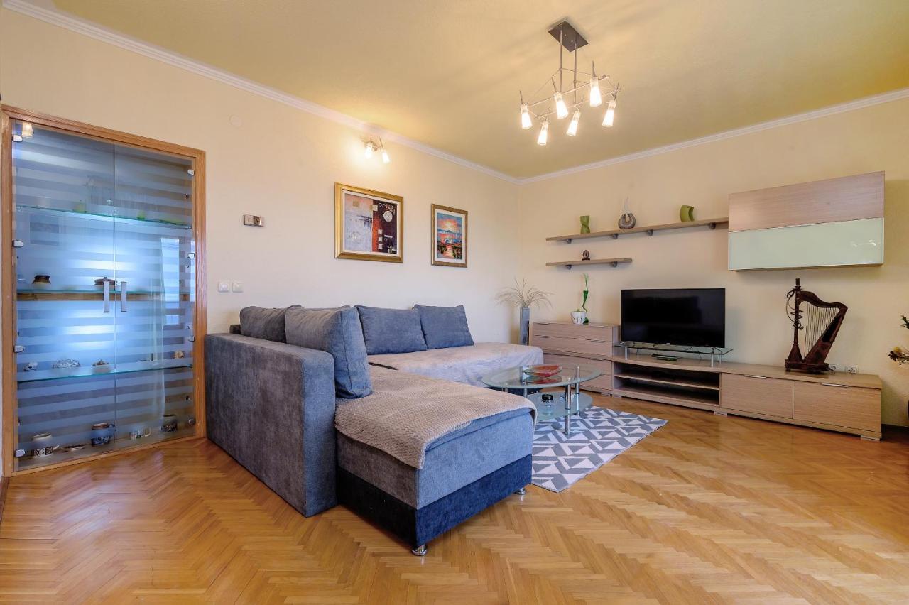 Apartments Juric Podstrana Exterior photo